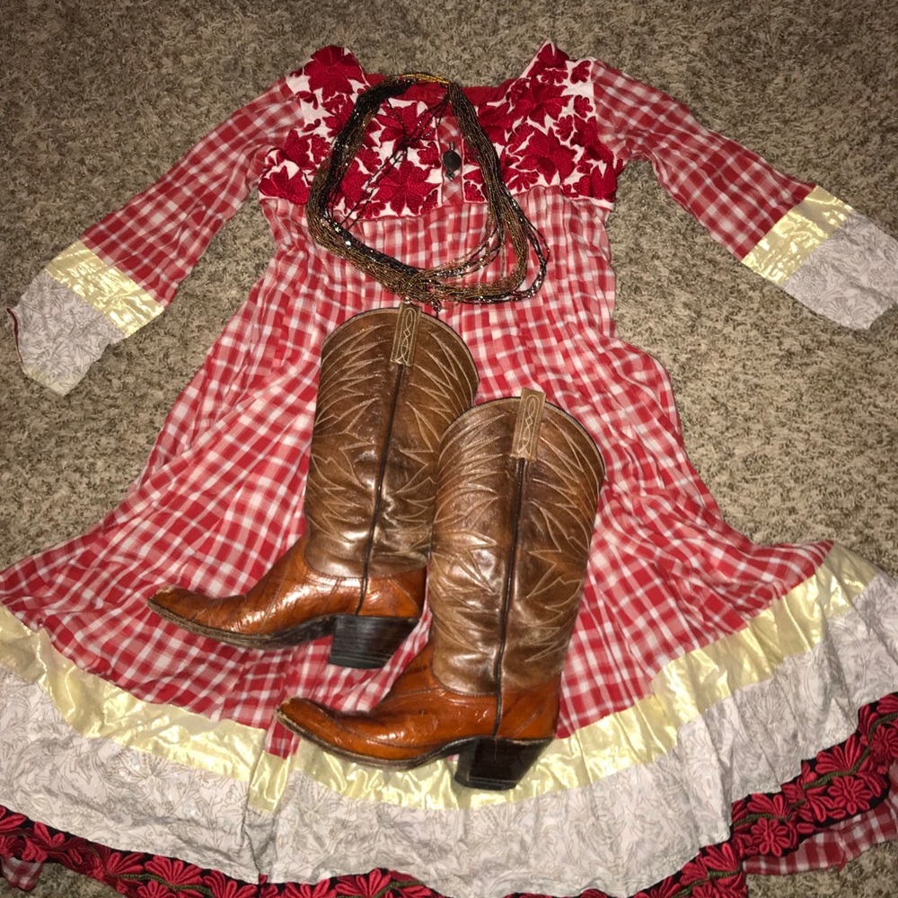 Vintage bohemian dress size small